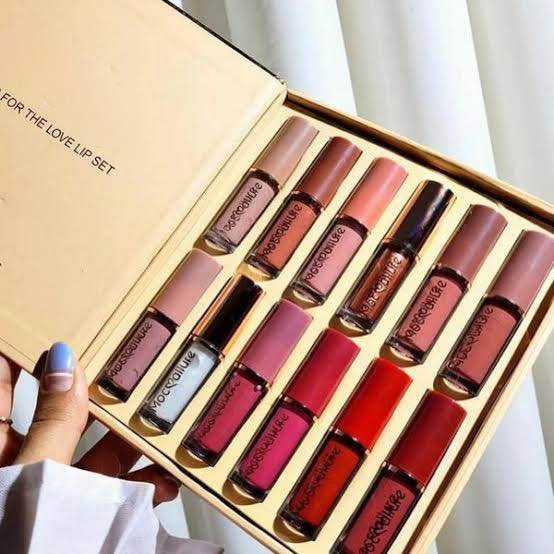 Lip Gloss Set – 12 In 1 Multi-Shade Collection